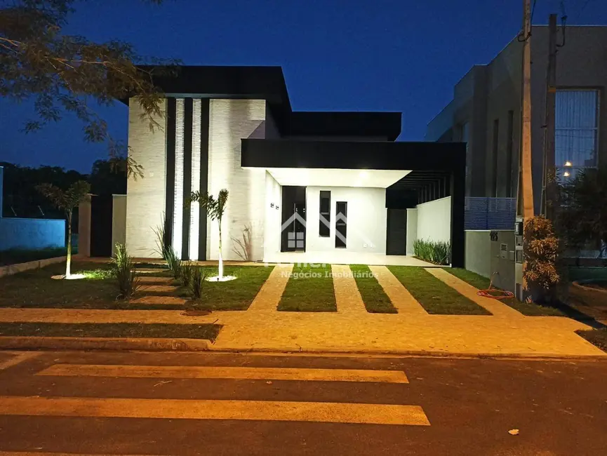 Foto 1 de Casa de Condomínio com 3 quartos à venda, 300m2 em Ribeirao Preto - SP