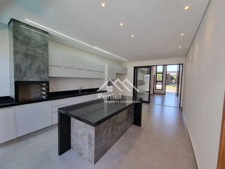 Casa de Condomínio com 3 quartos à venda, 250m2 em Ribeirao Preto - SP - imagem 4 Foto 4 de Casa de Condomínio com 3 quartos à venda, 250m2 em Ribeirao Preto - SP
