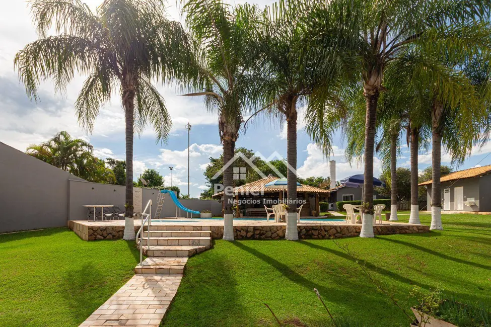 Sítio / Rancho com 5 quartos à venda, 3400m2 em Rifaina - SP - imagem 3 Foto 3 de Sítio / Rancho com 5 quartos à venda, 3400m2 em Rifaina - SP