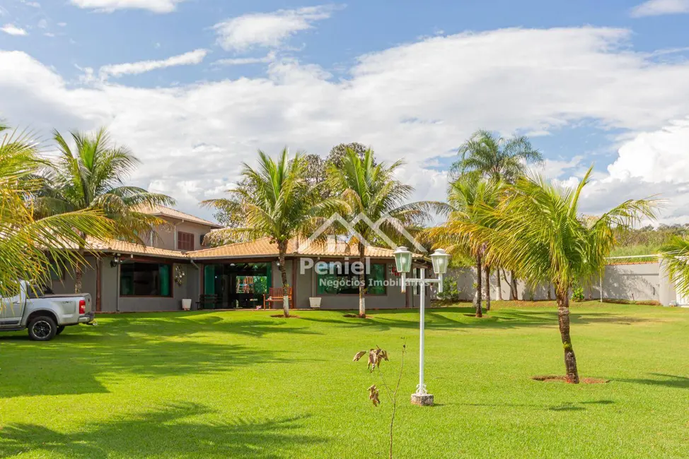 Sítio / Rancho com 5 quartos à venda, 3400m2 em Rifaina - SP - imagem 9 Foto 9 de Sítio / Rancho com 5 quartos à venda, 3400m2 em Rifaina - SP