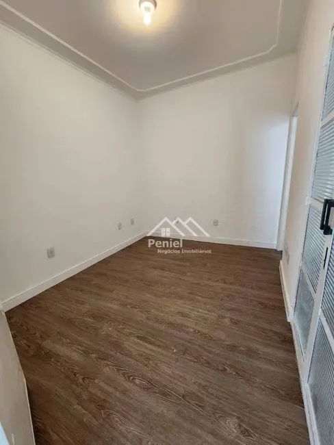 Casa com 3 quartos à venda, 180m2 em Centro, Ribeirao Preto - SP - imagem 5 Foto 5 de Casa com 3 quartos à venda, 180m2 em Centro, Ribeirao Preto - SP