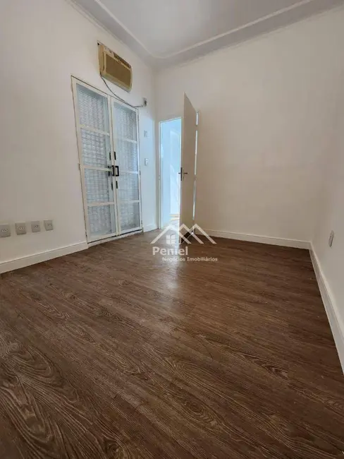 Casa com 3 quartos à venda, 180m2 em Centro, Ribeirao Preto - SP - imagem 7 Foto 7 de Casa com 3 quartos à venda, 180m2 em Centro, Ribeirao Preto - SP