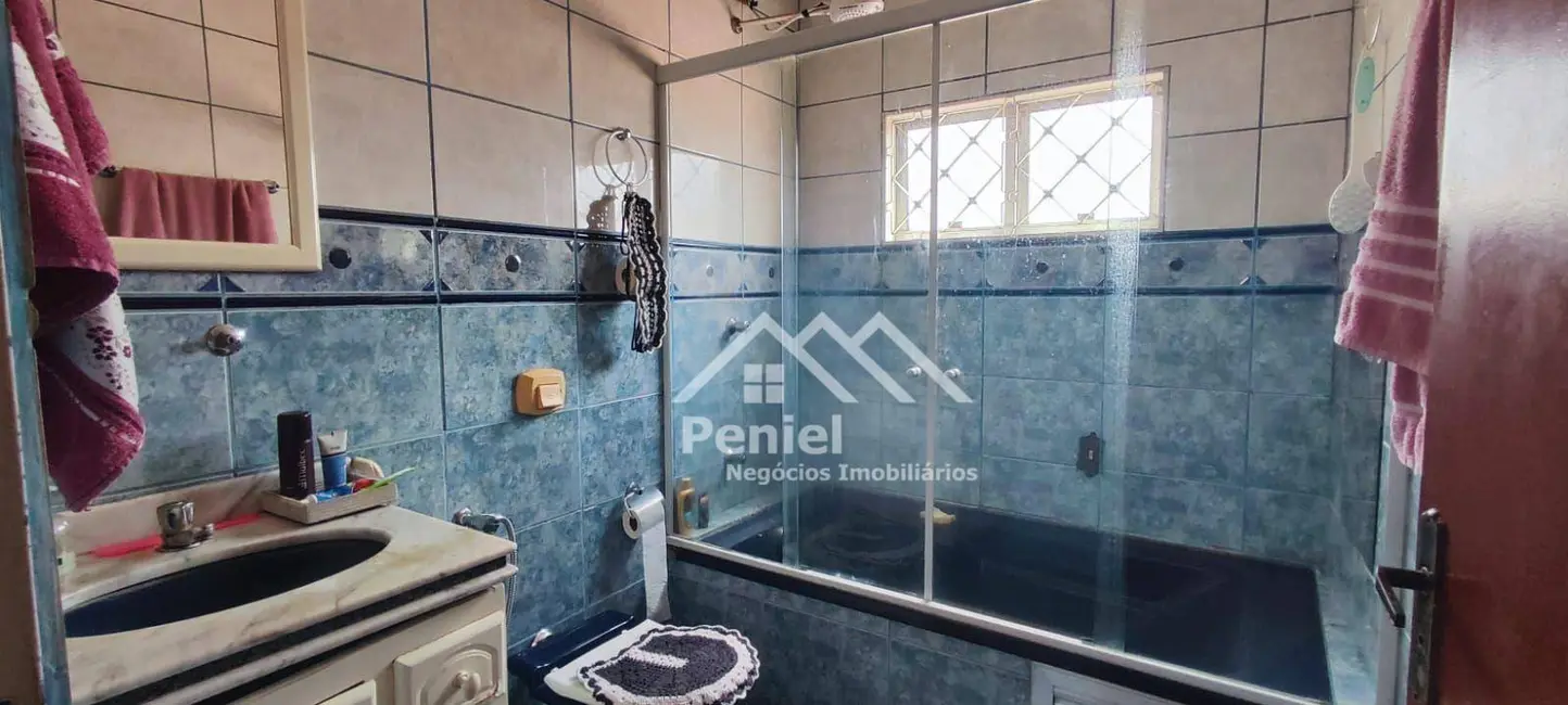 Sobrado com 5 quartos à venda, 250m2 em Jardim Joaquim Procópio de Araújo Ferraz, Ribeirao Preto - SP - imagem 9 Foto 9 de Sobrado com 5 quartos à venda, 250m2 em Jardim Joaquim Procópio de Araújo Ferraz, Ribeirao Preto - SP