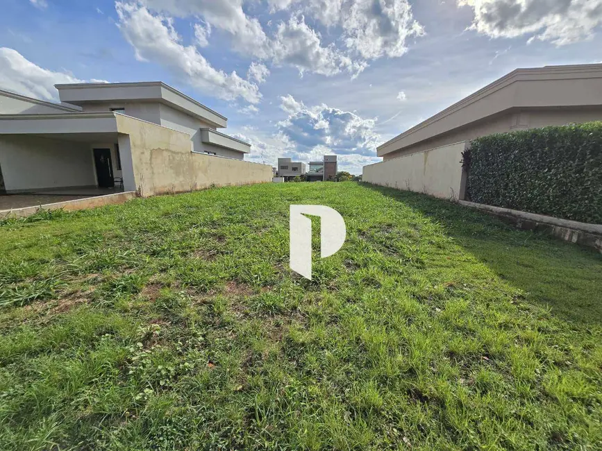 Foto 3 de Terreno / Lote à venda, 360m2 em Ribeirao Preto - SP