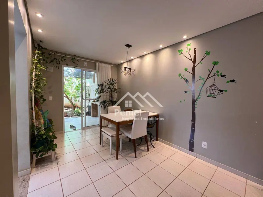 Casa de Condomínio com 3 quartos à venda, 142m2 em Vila do Golf, Ribeirao Preto - SP - imagem 5 Foto 5 de Casa de Condomínio com 3 quartos à venda, 142m2 em Vila do Golf, Ribeirao Preto - SP