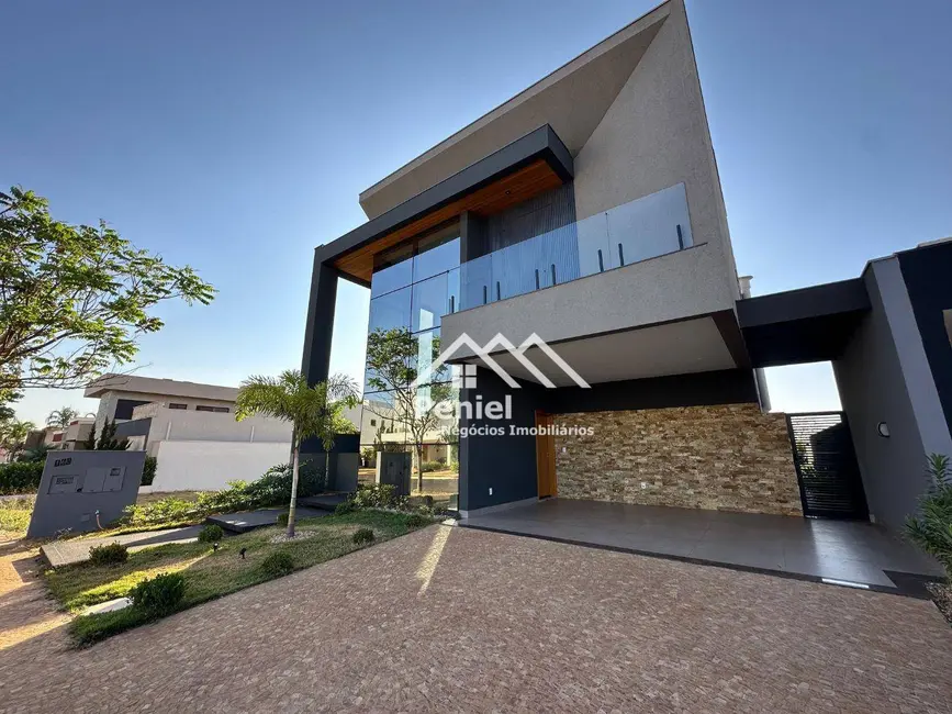 Foto 1 de Sobrado com 3 quartos à venda, 365m2 em Vila do Golf, Ribeirao Preto - SP