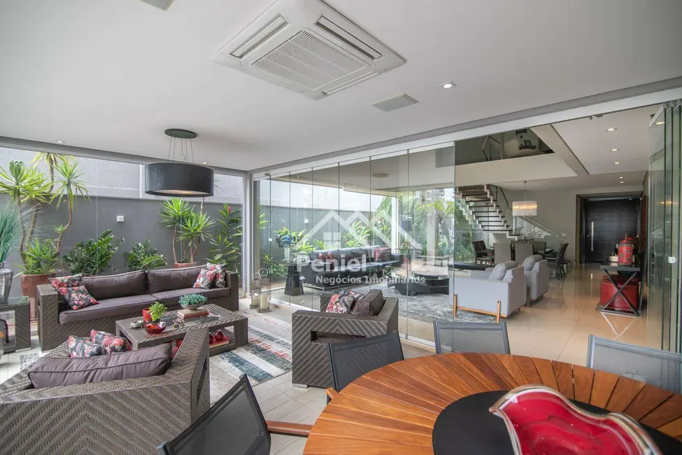 Sobrado com 4 quartos à venda, 495m2 em Jardim São Luiz, Ribeirao Preto - SP - imagem 5 Foto 5 de Sobrado com 4 quartos à venda, 495m2 em Jardim São Luiz, Ribeirao Preto - SP