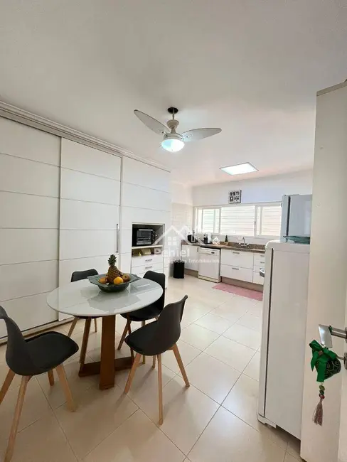 Sobrado com 3 quartos à venda, 530m2 em City Ribeirão, Ribeirao Preto - SP - imagem 7 Foto 7 de Sobrado com 3 quartos à venda, 530m2 em City Ribeirão, Ribeirao Preto - SP