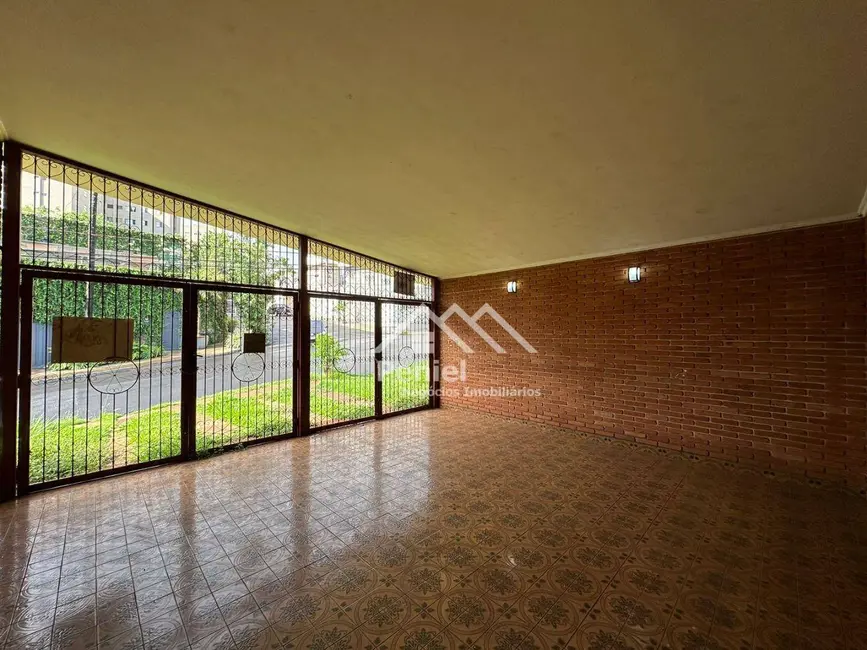 Casa com 3 quartos à venda, 300m2 em Jardim Palma Travassos, Ribeirao Preto - SP - imagem 5 Foto 5 de Casa com 3 quartos à venda, 300m2 em Jardim Palma Travassos, Ribeirao Preto - SP