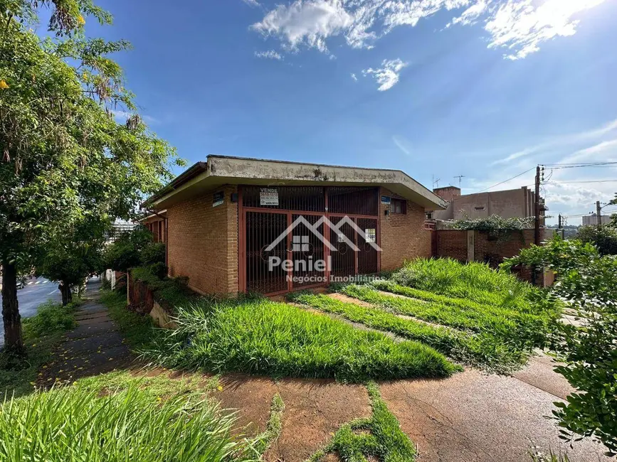 Casa com 3 quartos à venda, 300m2 em Jardim Palma Travassos, Ribeirao Preto - SP - imagem 2 Foto 2 de Casa com 3 quartos à venda, 300m2 em Jardim Palma Travassos, Ribeirao Preto - SP