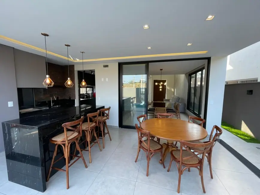 Sobrado com 3 quartos para alugar, 250m2 em Ribeirao Preto - SP - imagem 9 Foto 9 de Sobrado com 3 quartos para alugar, 250m2 em Ribeirao Preto - SP