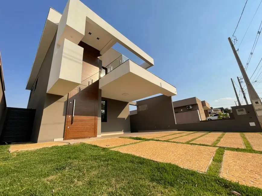 Sobrado com 3 quartos para alugar, 250m2 em Ribeirao Preto - SP - imagem 3 Foto 3 de Sobrado com 3 quartos para alugar, 250m2 em Ribeirao Preto - SP