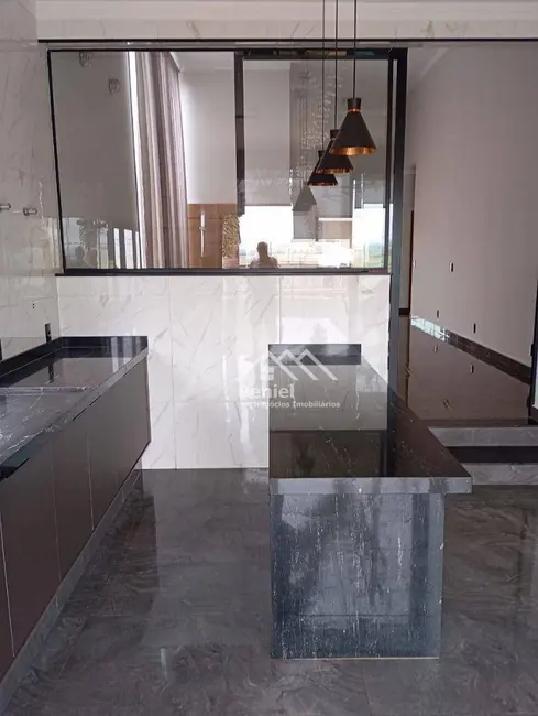 Casa de Condomínio com 3 quartos à venda, 348m2 em Vila do Golf, Ribeirao Preto - SP - imagem 8 Foto 8 de Casa de Condomínio com 3 quartos à venda, 348m2 em Vila do Golf, Ribeirao Preto - SP