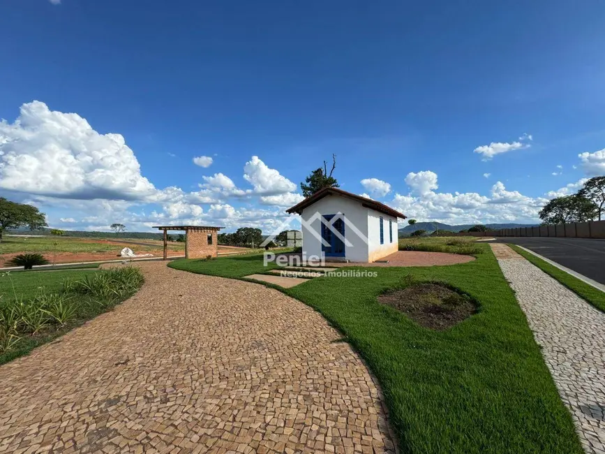 Foto 6 de Terreno / Lote à venda, 492m2 em Centro, Rifaina - SP