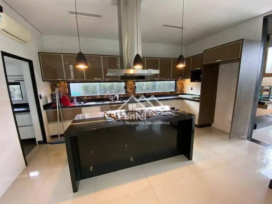 Foto 10 de Sobrado com 5 quartos para alugar, 380m2 em Ribeirao Preto - SP