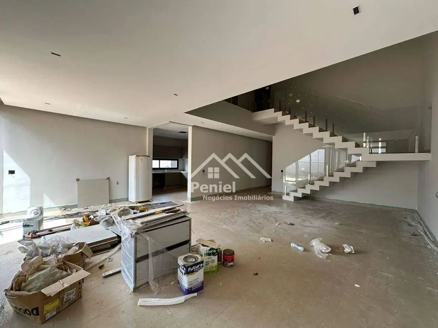 Sobrado com 3 quartos à venda, 320m2 em Ribeirao Preto - SP - imagem 5 Foto 5 de Sobrado com 3 quartos à venda, 320m2 em Ribeirao Preto - SP