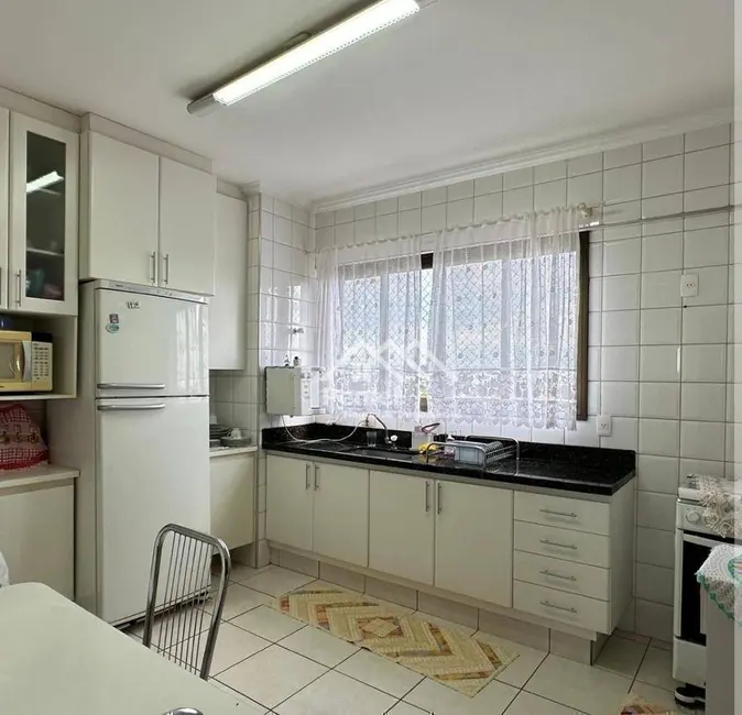 Apartamento com 3 quartos à venda, 137m2 em Centro, Sertaozinho - SP - imagem 3 Foto 3 de Apartamento com 3 quartos à venda, 137m2 em Centro, Sertaozinho - SP