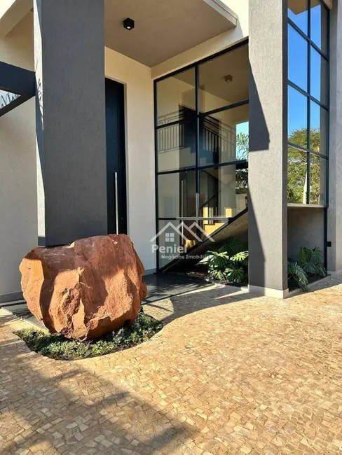 Foto 4 de Sobrado com 6 quartos à venda, 533m2 em Rifaina - SP