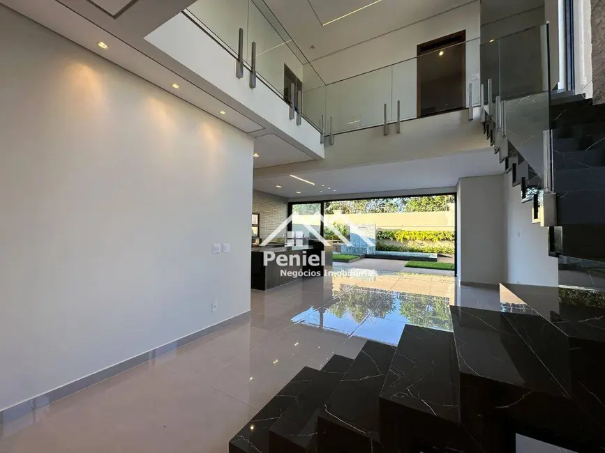 Foto 3 de Sobrado com 3 quartos à venda, 360m2 em Ribeirao Preto - SP