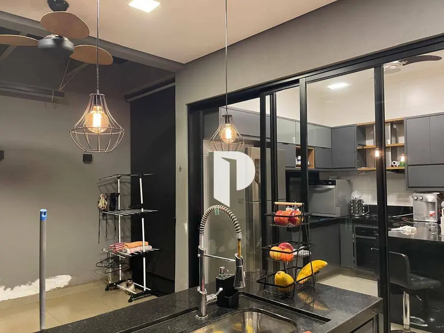 Foto 1 de Casa de Condomínio com 3 quartos para alugar, 255m2 em Ribeirao Preto - SP