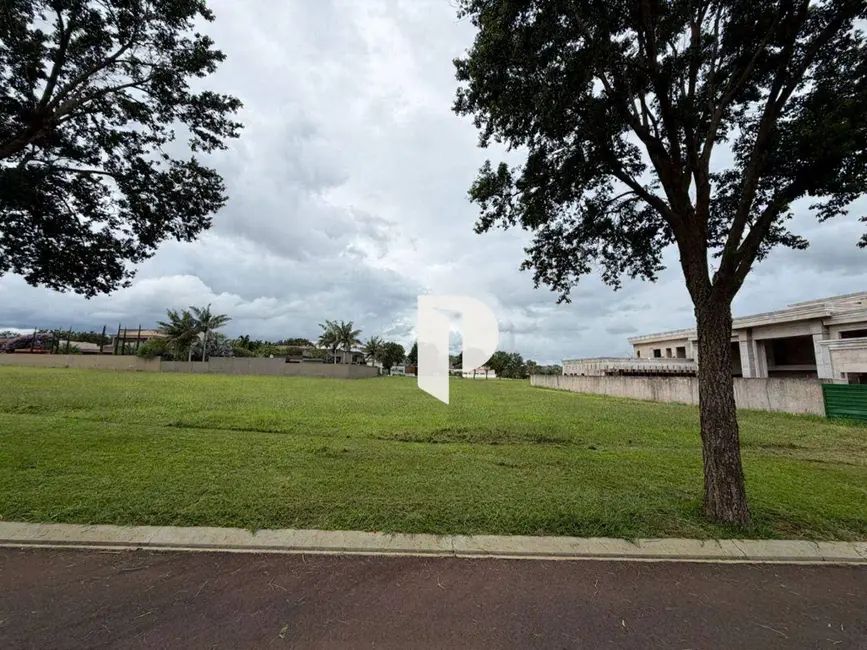 Foto 2 de Terreno / Lote à venda, 1500m2 em Cravinhos - SP