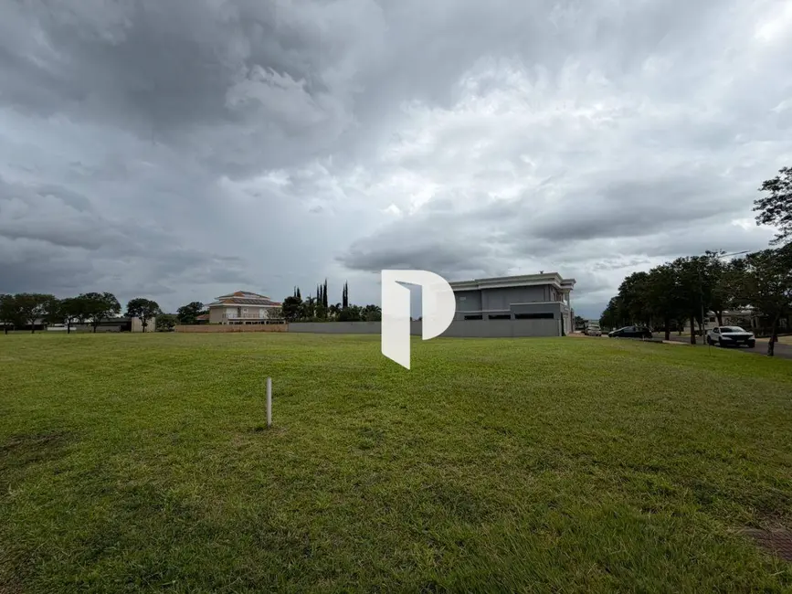 Terreno / Lote à venda, 1630m2 em Cravinhos - SP - imagem 9 Foto 9 de Terreno / Lote à venda, 1630m2 em Cravinhos - SP