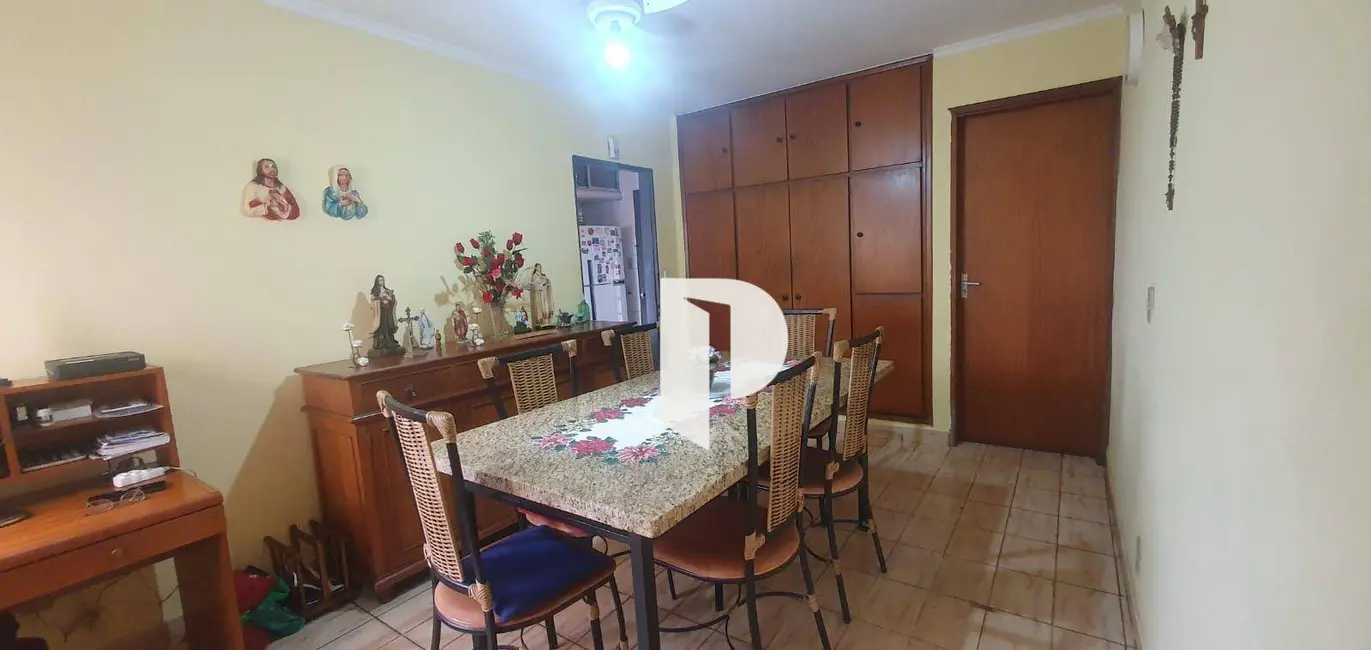 Casa com 3 quartos à venda, 200m2 em Jardim Castelo Branco, Ribeirao Preto - SP - imagem 3 Foto 3 de Casa com 3 quartos à venda, 200m2 em Jardim Castelo Branco, Ribeirao Preto - SP