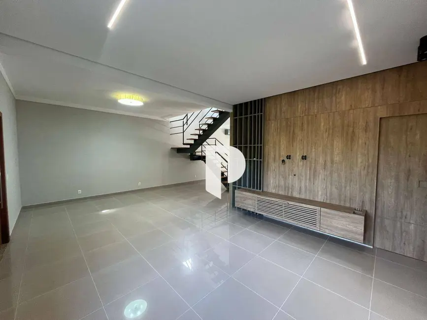 Foto 8 de Sobrado com 3 quartos à venda, 300m2 em Ribeirao Preto - SP