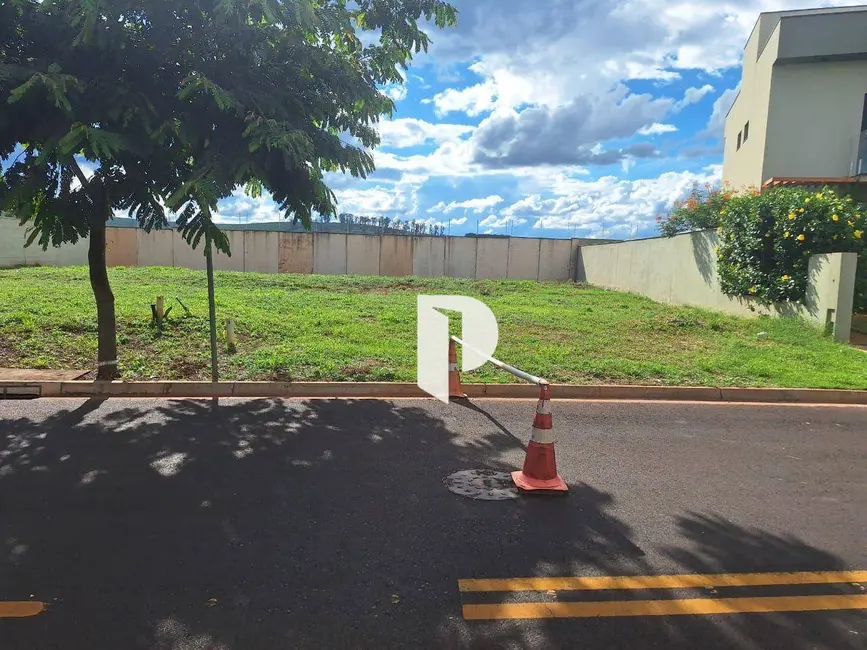 Foto 3 de Terreno / Lote à venda, 369m2 em Ribeirao Preto - SP