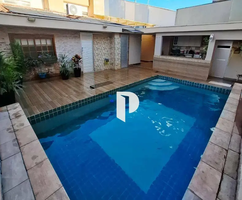 Foto 1 de Casa com 4 quartos à venda, 260m2 em Jardim São Luiz, Ribeirao Preto - SP