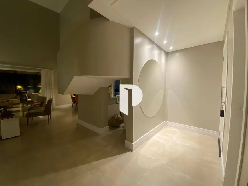 Casa de Condomínio com 3 quartos à venda, 400m2 em Ribeirao Preto - SP - imagem 2 Foto 2 de Casa de Condomínio com 3 quartos à venda, 400m2 em Ribeirao Preto - SP