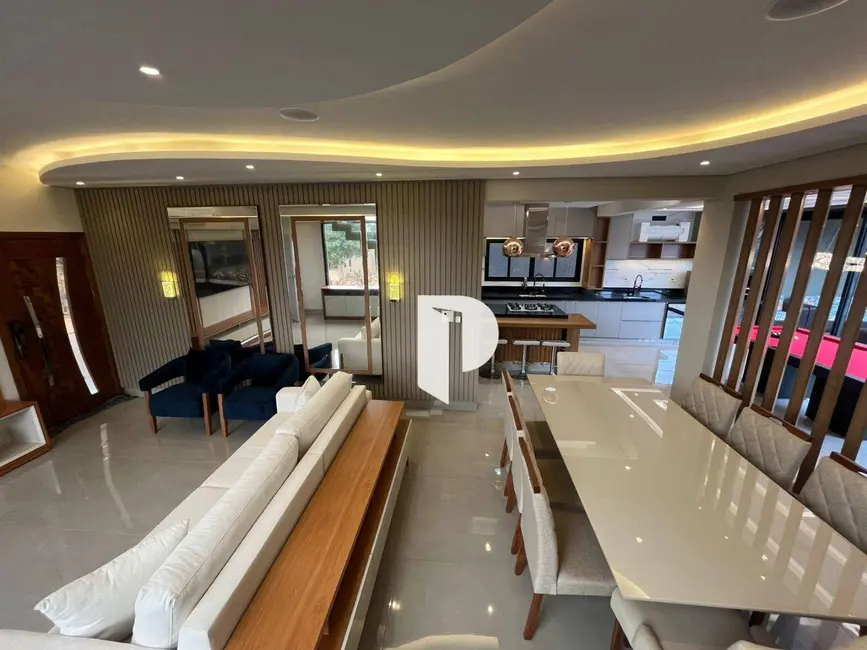 Sobrado com 5 quartos à venda, 331m2 em Ribeirao Preto - SP - imagem 1 Foto 1 de Sobrado com 5 quartos à venda, 331m2 em Ribeirao Preto - SP