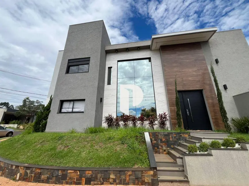 Sobrado com 5 quartos à venda, 331m2 em Ribeirao Preto - SP - imagem 4 Foto 4 de Sobrado com 5 quartos à venda, 331m2 em Ribeirao Preto - SP