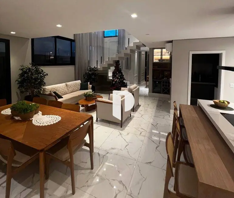 Sobrado com 3 quartos à venda, 308m2 em Recreio das Acácias, Ribeirao Preto - SP - imagem 5 Foto 5 de Sobrado com 3 quartos à venda, 308m2 em Recreio das Acácias, Ribeirao Preto - SP