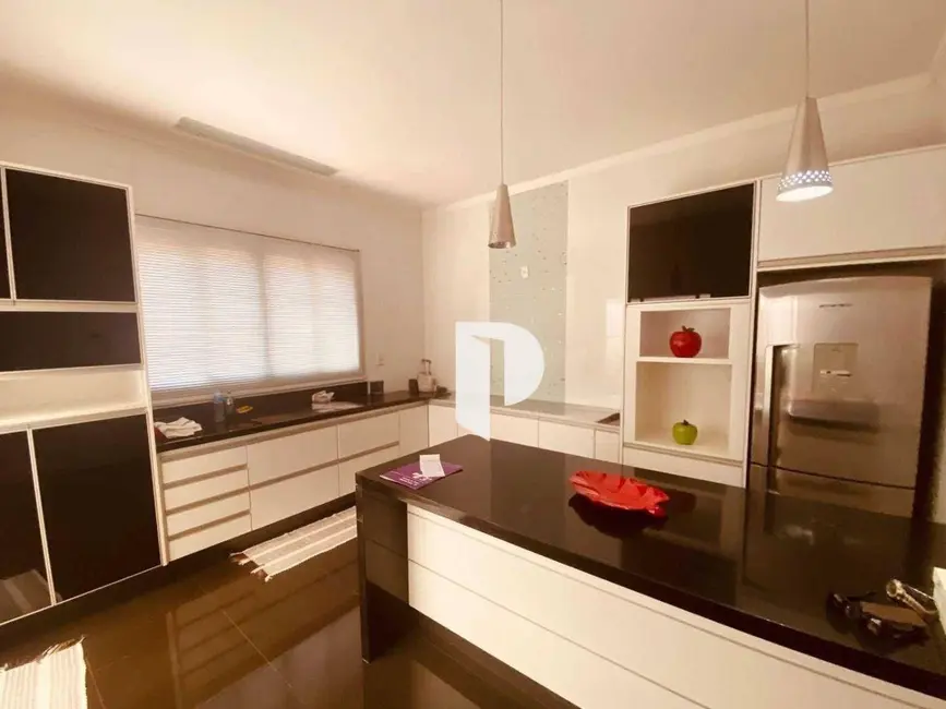 Foto 2 de Casa com 3 quartos à venda, 400m2 em Ribeirânia, Ribeirao Preto - SP