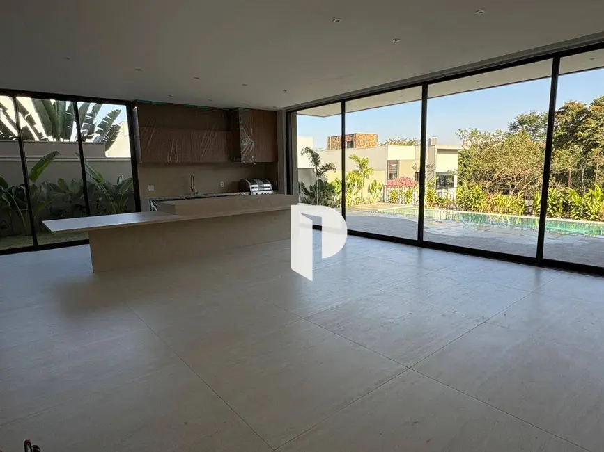 Sobrado com 4 quartos à venda, 601m2 em Ribeirao Preto - SP - imagem 7 Foto 7 de Sobrado com 4 quartos à venda, 601m2 em Ribeirao Preto - SP