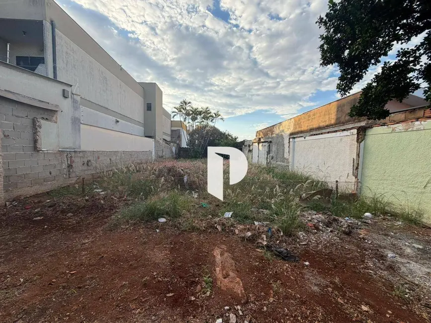 Foto 3 de Terreno / Lote à venda, 346m2 em Jardim Irajá, Ribeirao Preto - SP