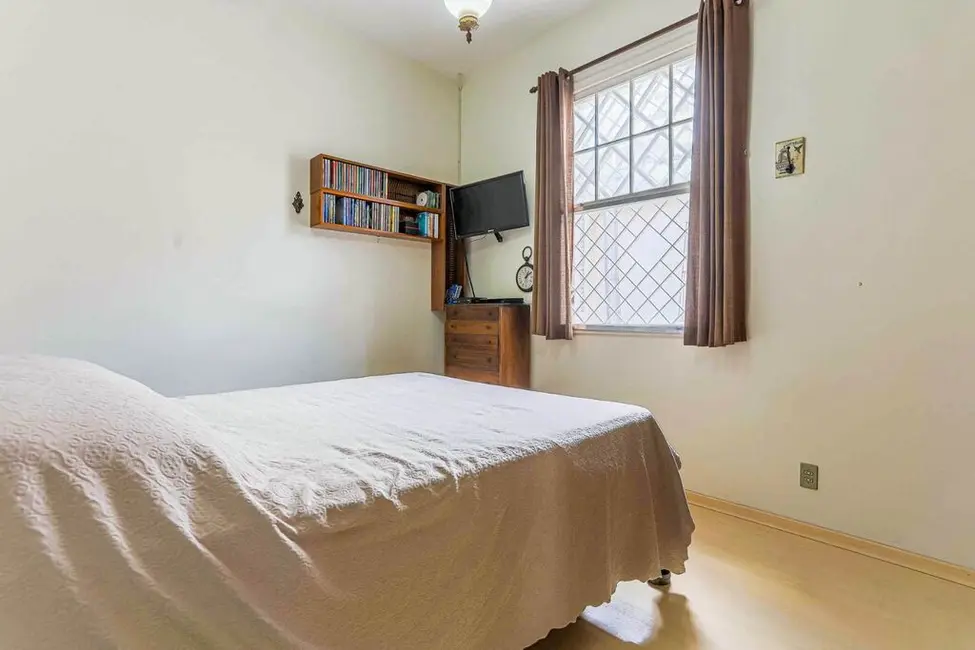 Casa com 3 quartos à venda, 210m2 em Aclimação, São Paulo - SP - imagem 6 Foto 6 de Casa com 3 quartos à venda, 210m2 em Aclimação, São Paulo - SP