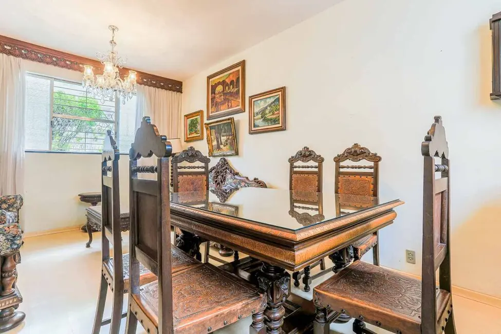 Casa com 3 quartos à venda, 210m2 em Aclimação, São Paulo - SP - imagem 2 Foto 2 de Casa com 3 quartos à venda, 210m2 em Aclimação, São Paulo - SP