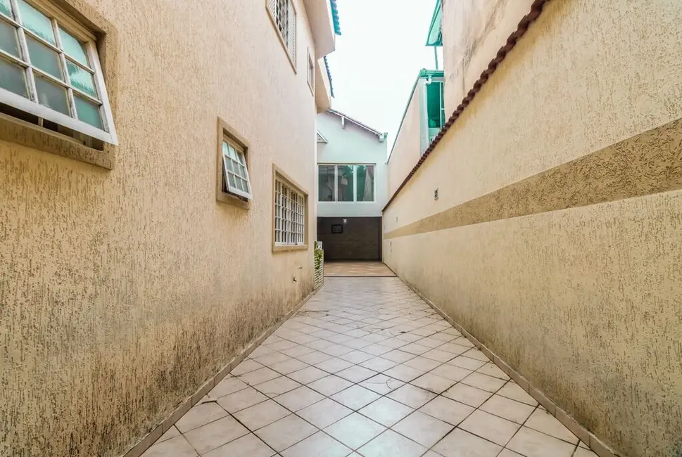 Casa com 4 quartos à venda, 355m2 em Ermelino Matarazzo, São Paulo - SP - imagem 3 Foto 3 de Casa com 4 quartos à venda, 355m2 em Ermelino Matarazzo, São Paulo - SP