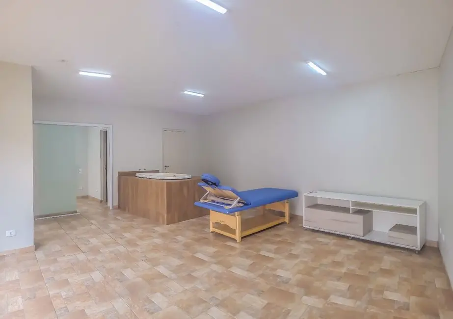 Casa com 4 quartos à venda, 355m2 em Ermelino Matarazzo, São Paulo - SP - imagem 8 Foto 8 de Casa com 4 quartos à venda, 355m2 em Ermelino Matarazzo, São Paulo - SP