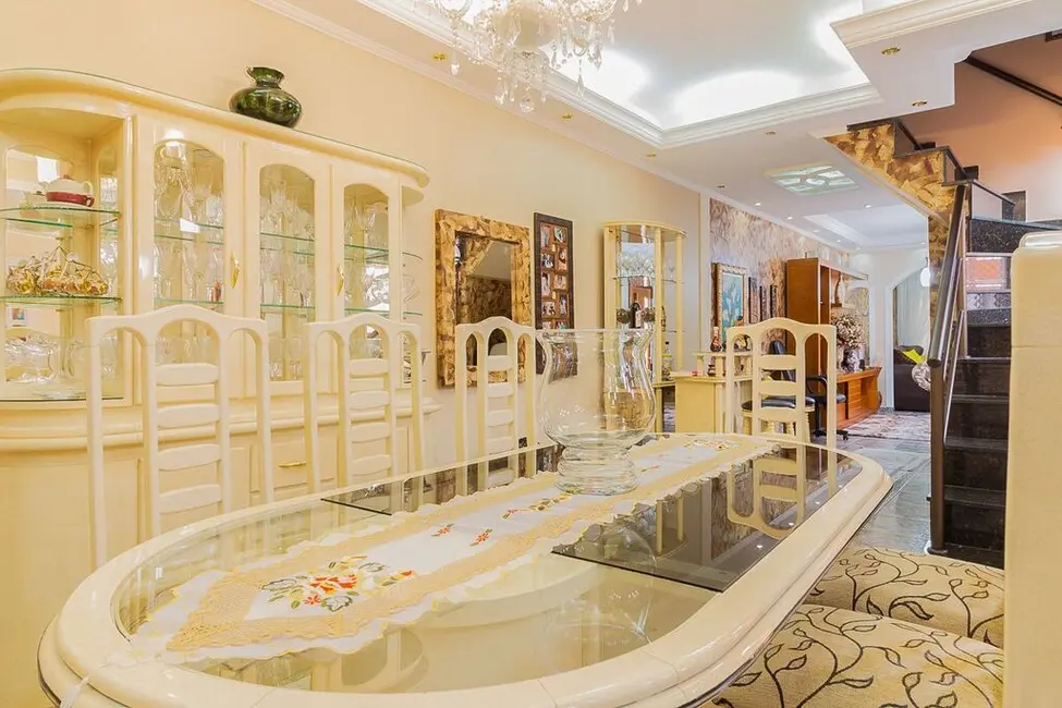 Casa com 3 quartos à venda, 190m2 em Ermelino Matarazzo, São Paulo - SP - imagem 5 Foto 5 de Casa com 3 quartos à venda, 190m2 em Ermelino Matarazzo, São Paulo - SP