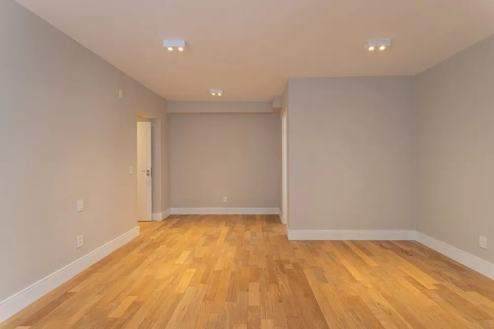 Foto 5 de Apartamento com 3 quartos à venda, 206m2 em Higienópolis, São Paulo - SP