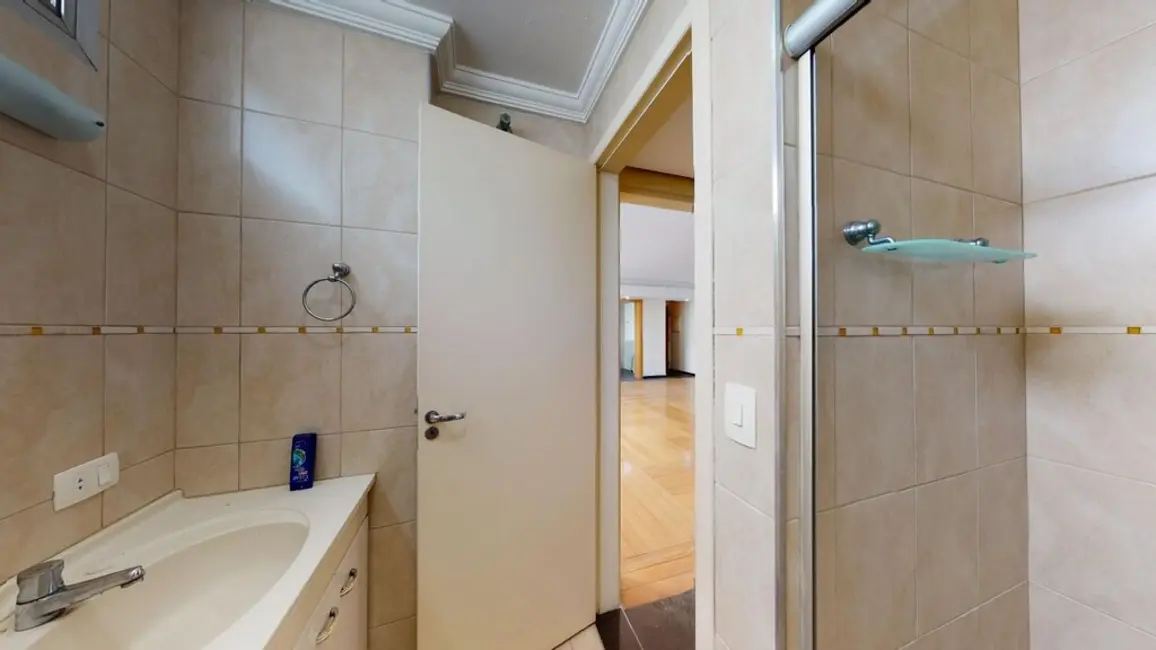 Foto 4 de Apartamento com 3 quartos à venda, 244m2 em Higienópolis, São Paulo - SP