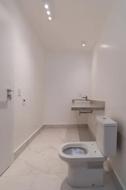 Apartamento com 2 quartos à venda, 210m2 em Higienópolis, São Paulo - SP - imagem 9 Foto 9 de Apartamento com 2 quartos à venda, 210m2 em Higienópolis, São Paulo - SP