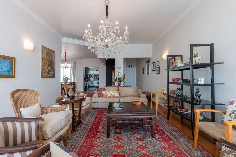 Apartamento com 3 quartos à venda, 220m2 em Higienópolis, São Paulo - SP - imagem 3 Foto 3 de Apartamento com 3 quartos à venda, 220m2 em Higienópolis, São Paulo - SP