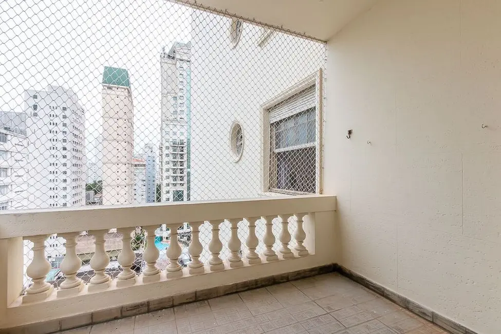 Apartamento com 3 quartos à venda, 229m2 em Higienópolis, São Paulo - SP - imagem 5 Foto 5 de Apartamento com 3 quartos à venda, 229m2 em Higienópolis, São Paulo - SP