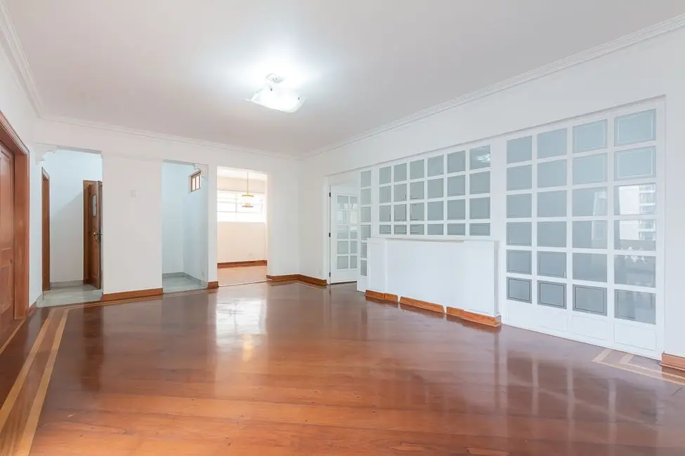 Foto 2 de Apartamento com 3 quartos à venda, 229m2 em Higienópolis, São Paulo - SP