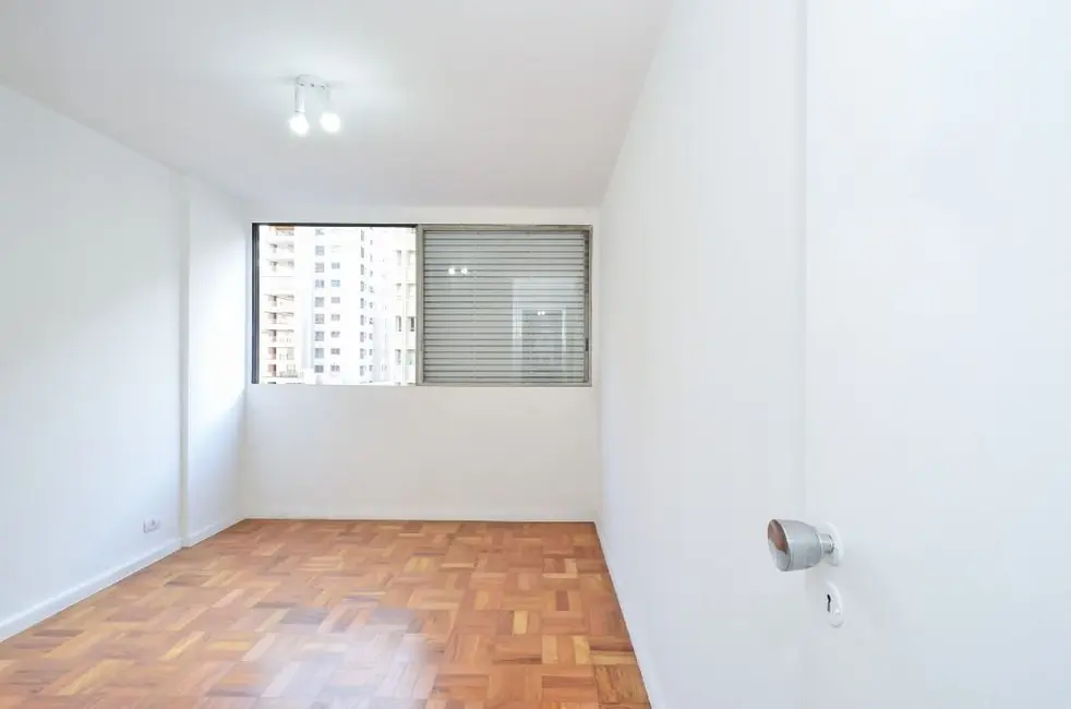Foto 6 de Apartamento com 3 quartos à venda, 107m2 em Higienópolis, São Paulo - SP