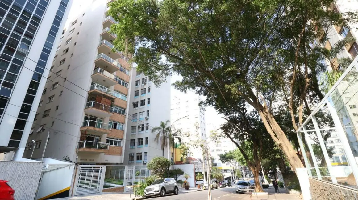 Apartamento com 4 quartos à venda, 230m2 em Higienópolis, São Paulo - SP - imagem 3 Foto 3 de Apartamento com 4 quartos à venda, 230m2 em Higienópolis, São Paulo - SP